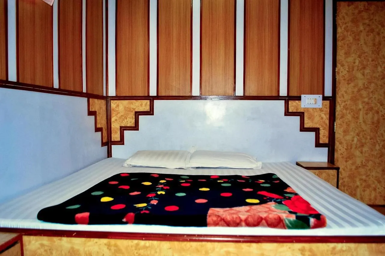 Hotel Doegar Shimla India